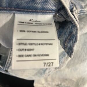 Kancan light colored denim jeans.  Good condition.   Size 7/27